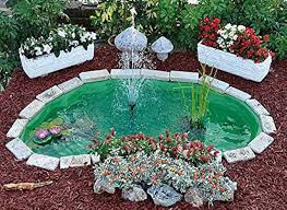 Il Laghetto da Giardino Modello Nemi è ideale per l'allevamento di pesci e la crescita di piante acquatiche. Questo stagno è progettato per integrarsi perfettamente nel giardino