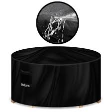 Futura propone coperture rotonde impermeabili per mobili da giardino