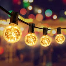La catena luminosa da esterno di 36FT (11 metri) è dotata di lampadine LED G40