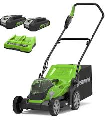 Il Greenworks K2X è un kit che include un tagliaerba e una motosega a batteria