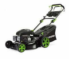 Tagliaerba a scoppio semovente con motore 4 tempi da 173 cc e larghezza di taglio di 51 cm. Questo dispositivo è progettato per facilitare la cura del giardino