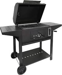Il barbecue a carbone Teseo di Milo srl è un prodotto Made in Italy