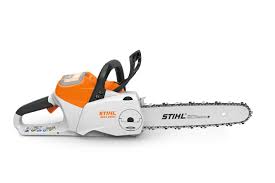 La motosega a batteria Stihl MSA 220 C-B è un modello potente e versatile