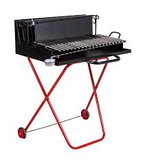 Dmora è un barbecue a legna su ruote