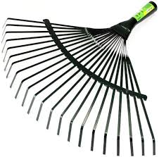 Il Rastrello è uno strumento da giardinaggio di dimensioni B 30 – 50 cm
