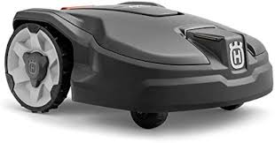 Il Robot Tagliaerba Husqvarna Automower 305 è progettato per prati fino a 600 m². Questo dispositivo offre un'ottima soluzione per la cura del giardino