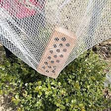 Reti Recinzione Giardino offre una rete da vigneto in nylon bianco