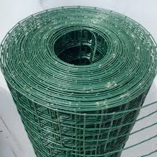 La recinzione economica XBSXP per giardino è realizzata in rete metallica saldata e rivestita in PVC