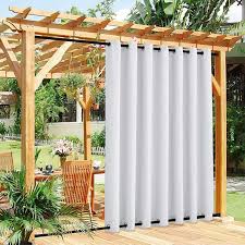 Tendaggi Veranda offre tende da esterno impermeabili e resistenti allo sbiadimento